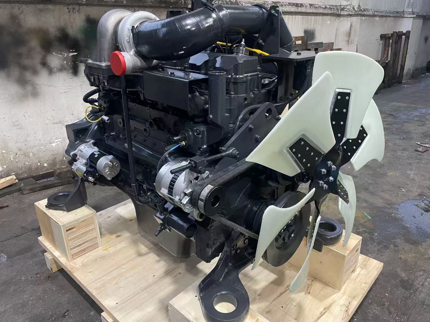 Engine 6D125 6D125E-3 Engine Assembly for komatsu PC400-7 PC450-7 Excavator SAA6D125E-3 SAA6D125E-3