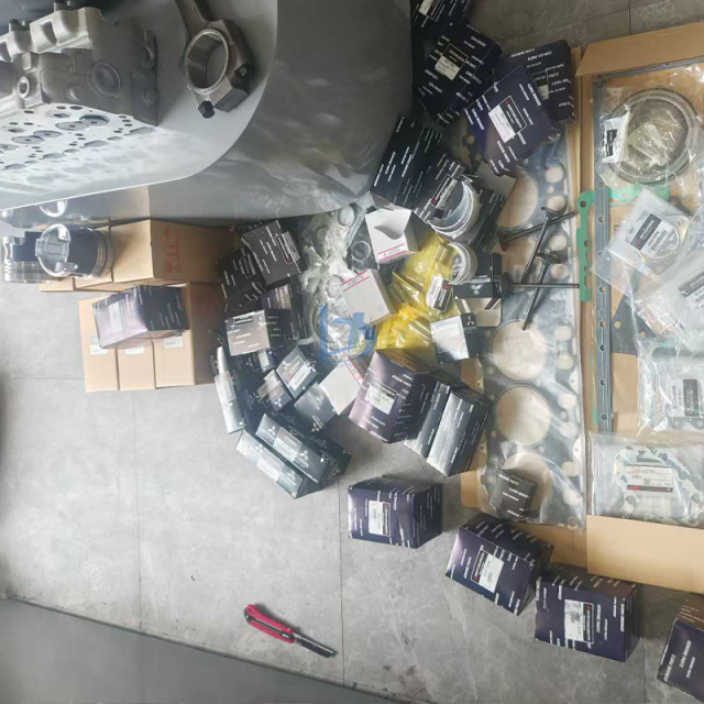 Original Factory Engine Rebuild Kit D04FR D06FR 6D16 6D34 S4S S6S 4M50 6M60 S6R S6A Overhaul Kit for Mitsubishi Sany SY245