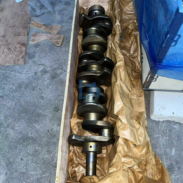 High Quality Crankshaft 6BG1T Engine Crankshaft 112310-4480 Crankshaft Assy  for ISUZU