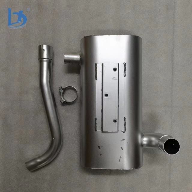 Diesel Engine Parts for Kubota Muffler Excavator 161/155 Silencer
