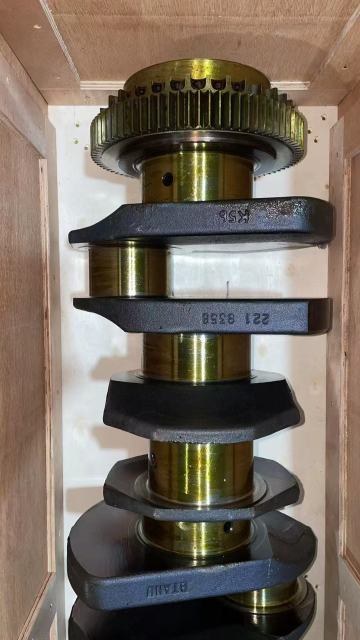 2219358 Engine Parts C15 Engine Crankshaft 221-9360 2219360 2475231 156-8536 221-9358 for CAI C15 Engine Crankshaft 221-9358