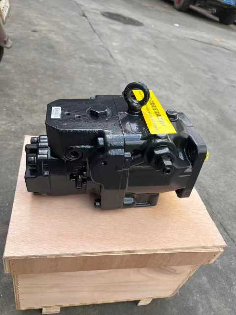 Original New Excavator Parts PC40MR-1 Main Pump PC40MR-1 PC40MR-2 Hydraulic Pump for komatsu Hydraulic Pump