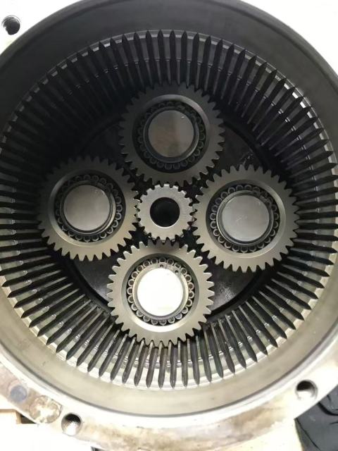 Original R906 R916 R920 R924 R926 Swing Gearbox 944304703 969399901 Swing Motor for Liebherr