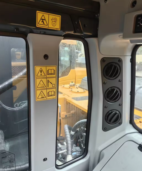 Construction Machinery Parts 7BQ6-00214 R215-7 R215VS R225-9T Cab for HYUNDAI R215VS Excavator Cabin