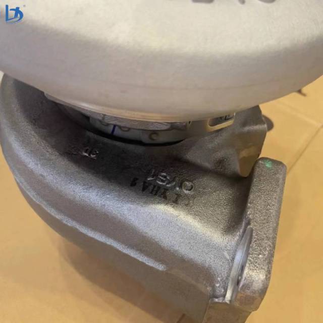 Excavator Engine Spare Parts D13D D13F Turbocharger Used in  Engine Superchargers