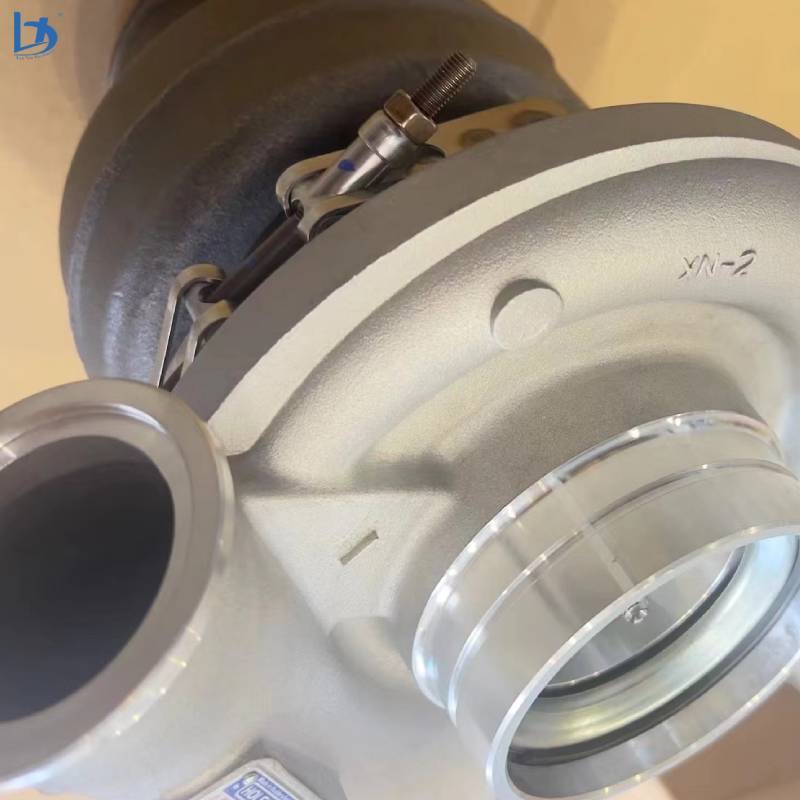 Excavator Engine Spare Parts D13D D13F Turbocharger Used in  Engine Superchargers