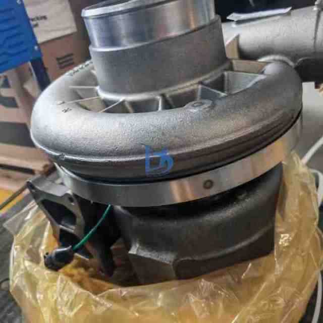 QSK19 K19 KTA19 HX83 Genuine Turbocharger 4956137 4956104 4033009 2843378 2838542 3599007 4040241 2838541 4042082 Excavator