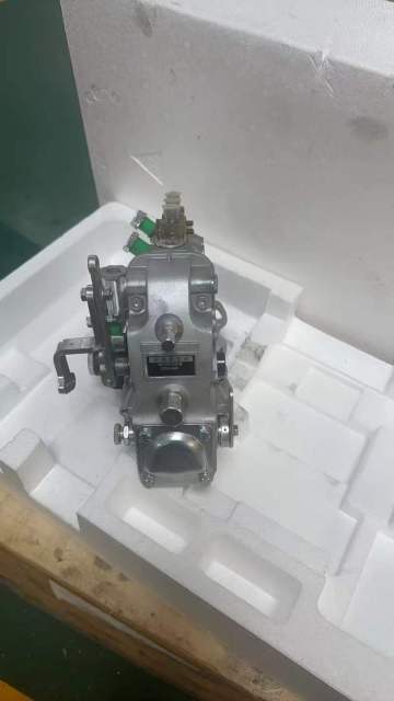 High Pressure Diesel Fuel Injection Pump F002A0Z501 F 002 A0Z 501 20593440 PES3A80D320RS2000 F002A0Z502 F 002 A0Z 502 Engine