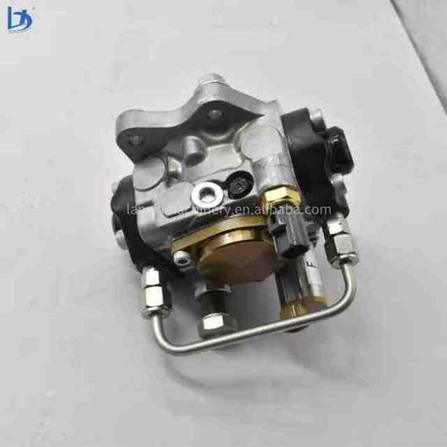 LANXIN  4HK1 Fuel Injection Pump for ZX240-3 Hitachi High Pressure Fuel Pump Excavator Accessories