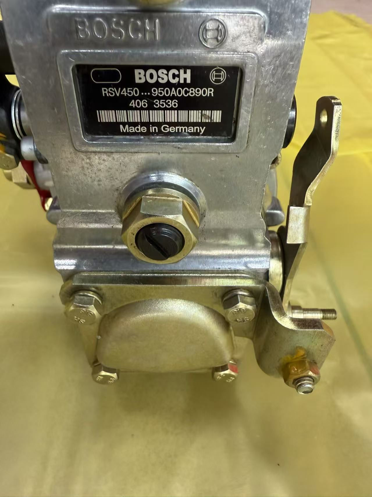 Original diesel Engine Engine Spare Parts 6CT8.8 Fuel Injection Pump 0402066729 for Pc60-7 6D114-2 Excavator