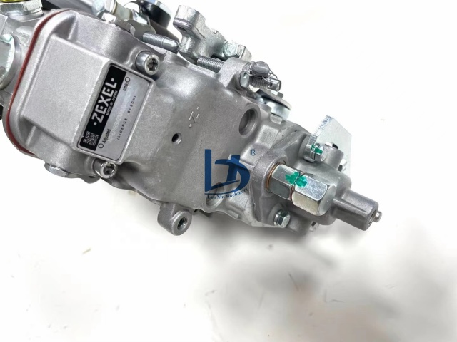 6BG1T  6BG1 Fuel Injection Pump Original Factory 1-15603486-0 115603-4860 101062-8370 101605-0300  for Isuzu Diesel Engine