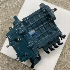 Excavator Engine Parts Kubota Engine Parts Diesel Pump V3300 V3300T Diesel Injection Pump Fuel Pumps