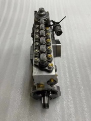 QST30 Original Fuel Injection Pump 0402796212 2881835 3093635 0402796213 3093636 2881834 3093638 0402996315 3093637 0402996316