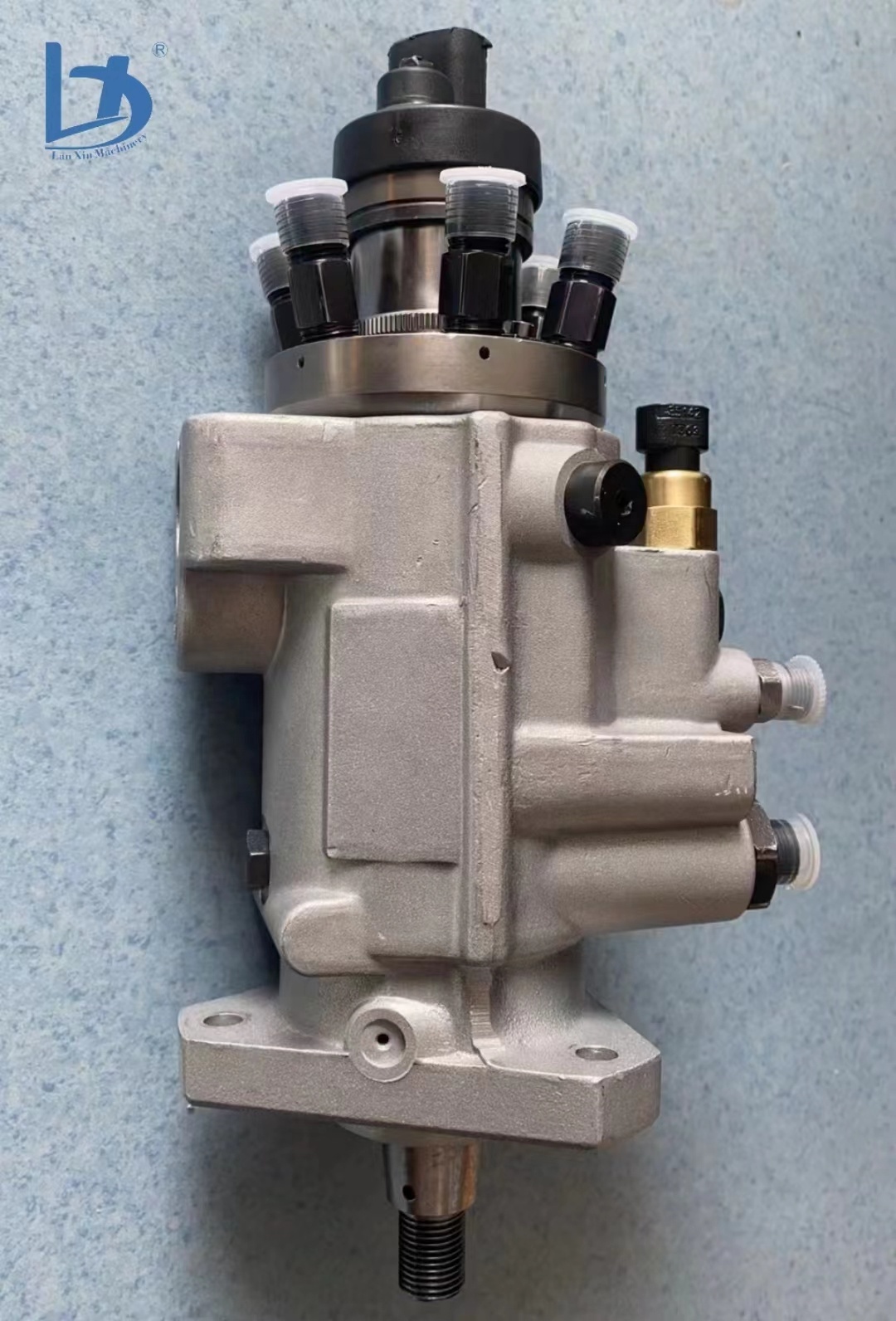 Excavator Parts High Pressure Fuel Injection Pump DE2635-6237 RE557897 for Stanadyne Diesel Engine