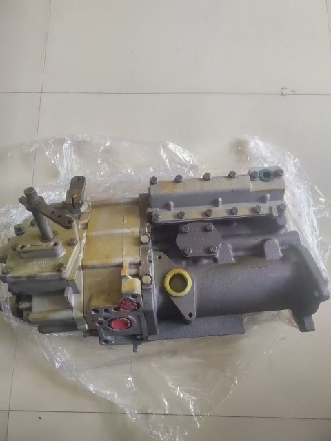 3066 3306 3116 3408 3512 3516 C15 C9 C7.1 C6.6 C6.4 C7 C2.2 C2.4 C4.4 3412 Fuel Injection Pump Diesel Pump for Caterpillar