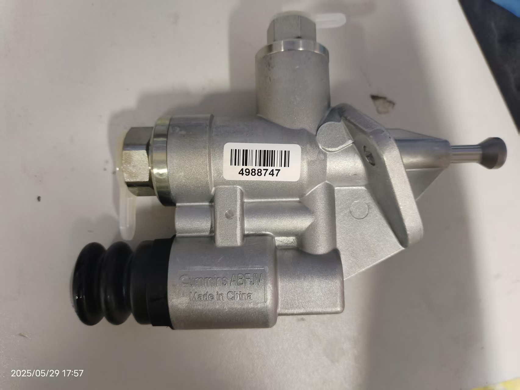 6CT Diesel Engine Parts Fuel Pump Excavator Fuel Transfer Pump 4988747 4988748 for Cummins Oil Transfer Pump 6743-71-7202