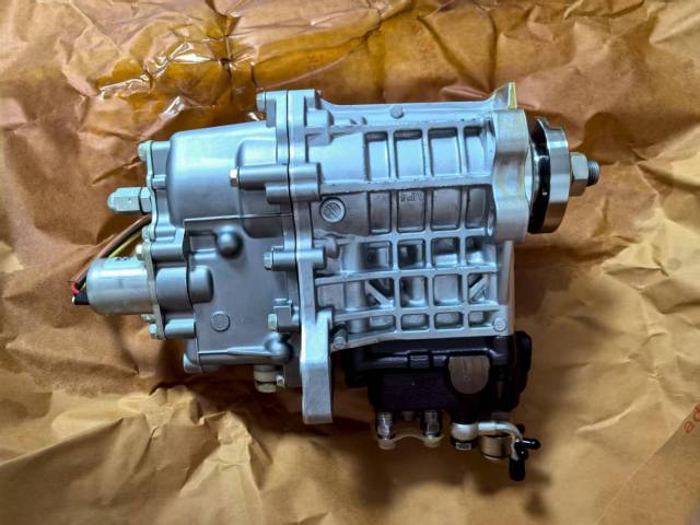 723955-51310 72395551310 Fuel Injection Pump Excavator Fuel Pump 4TNV102  for Yanmar 4TNV102-CRN2 Tractor Engine Fuel Pump