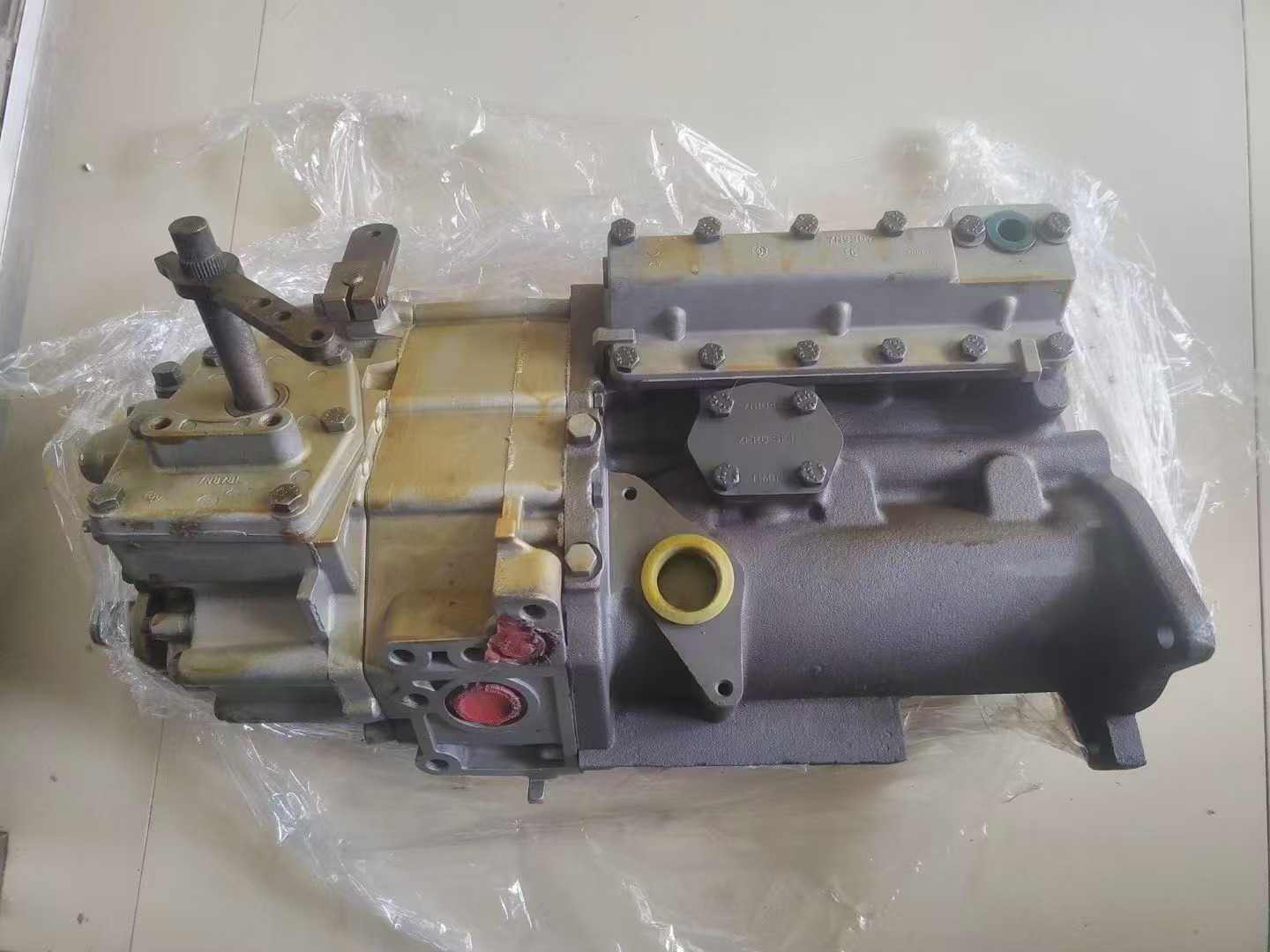 3066 3306 3116 3408 3512 3516 C15 C9 C7.1 C6.6 C6.4 C7 C2.2 C2.4 C4.4 3412 Fuel Injection Pump Diesel Pump for Caterpillar