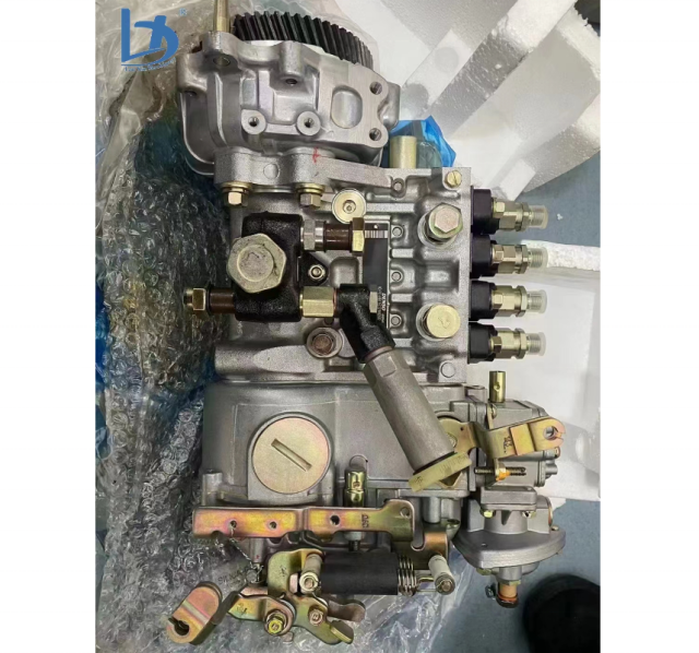 High Quality Japan Diesel Fuel Injection Pump 0930005826 Excavator Engine Parts Fuel Pump for DENSO