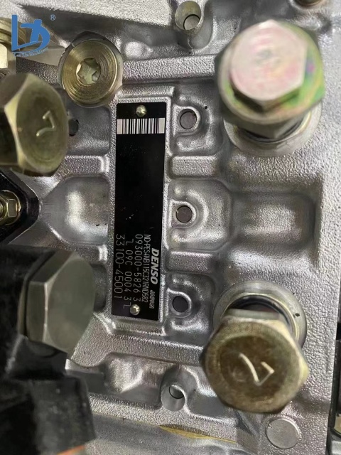 High Quality Japan Diesel Fuel Injection Pump 0930005826 Excavator Engine Parts Fuel Pump for DENSO
