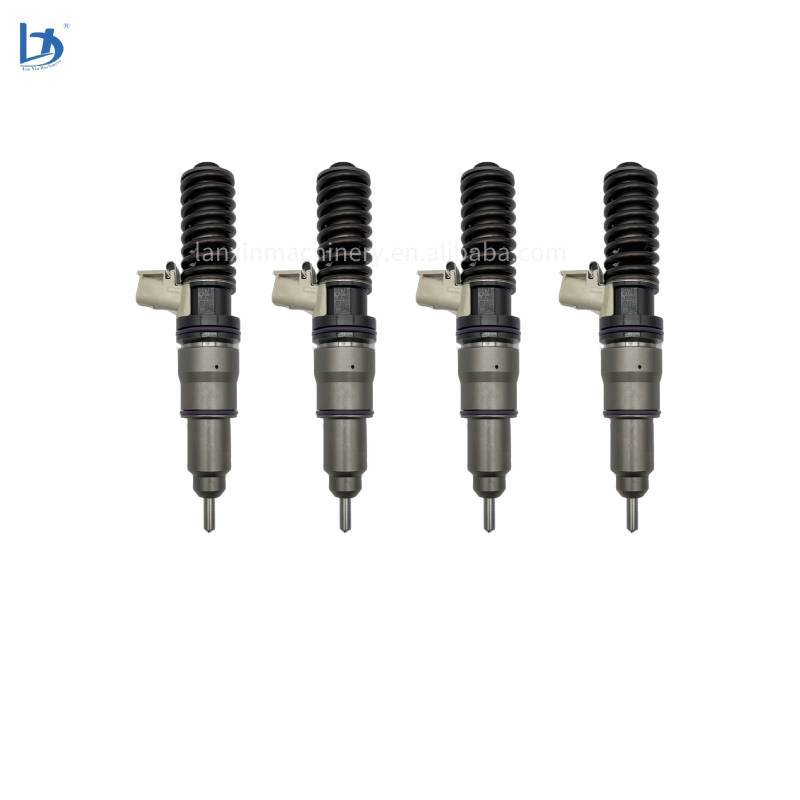 Excavator Fuel Injector 85144518 85143382 85020858 85020426 85020857 85020845 Diesel Common Rail Fuel Injector for  Engine Parts