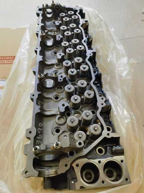 6HK1 Cylinder Head Excavator Machinery Engine Cylinder Head Assembly 6HK1 for Isuzu 4HK1 4JJ1 4JG1 4JB1 4LE2 4BG1 6HK1 6BG1