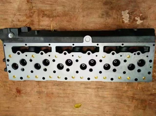 Excavator Cylinder Head With Valve 8N6796 Cylinder Head Assy for CAT 3306 Diesel Engine 8N1187