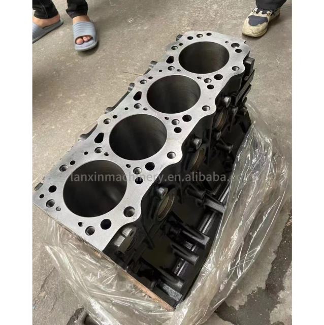 Hot Selling Engine Mitsubishi 4M40 diesel Engine Block 4m40 Engine Turbo diesel  4M40 Cylinder Block