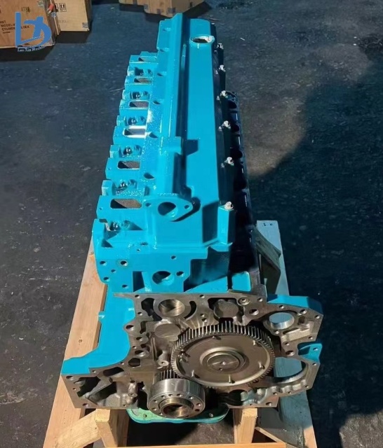Excavator Long Cylinder Block D7D D6E D6D D7E Engine Cylinder Block Assy Head 20544667 04282826 04209416 for VOLVO Deutz
