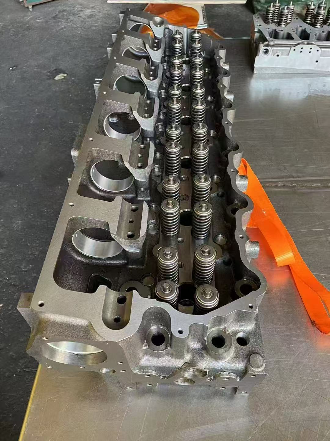 High Quality Diesel Engine C12 C13 C15 Cylinder Head 179-9461 1799461 1482133 1482135 Cylinder Head Assembly C12