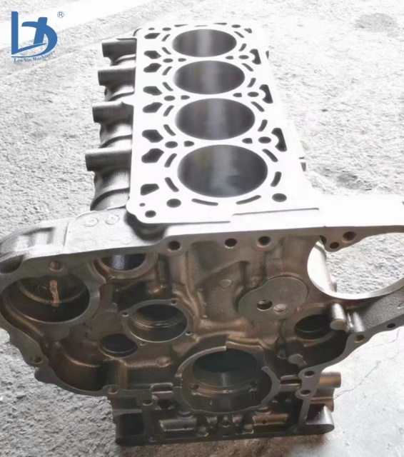 Engine Block Diesel Generator Engine V2607 V2607T Cylinder Block for Generator  Motor Machinery Parts