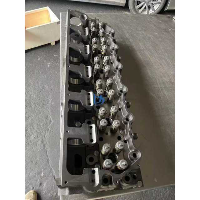 LANXIN Excavator Engine Parts C15 C18 Engine Cylinder Head Assembly 3966454 245-4324 223-7263