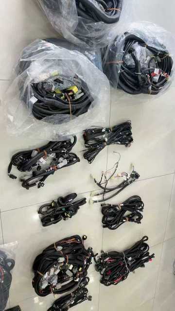 R305LC-9T Wire Harness 2BQ8-10103 21Q6-10501 21Q6-10405 21Q6-10704 Whole Complete Vehicle Wiring Harness for Hyundai R305-9T