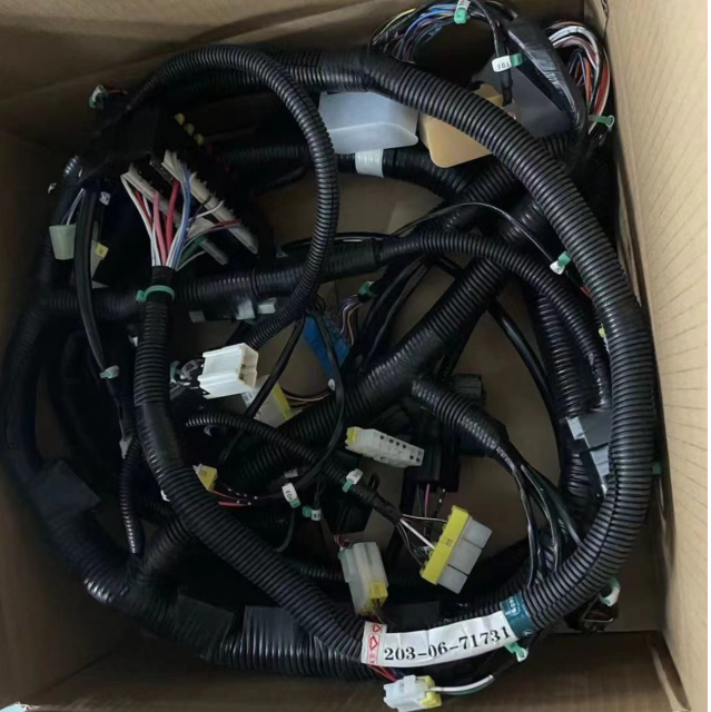 Komatsu PC130-7 Internal Wire High Quality Excavator Engine Harness for 203-06-71731 Internal Wire