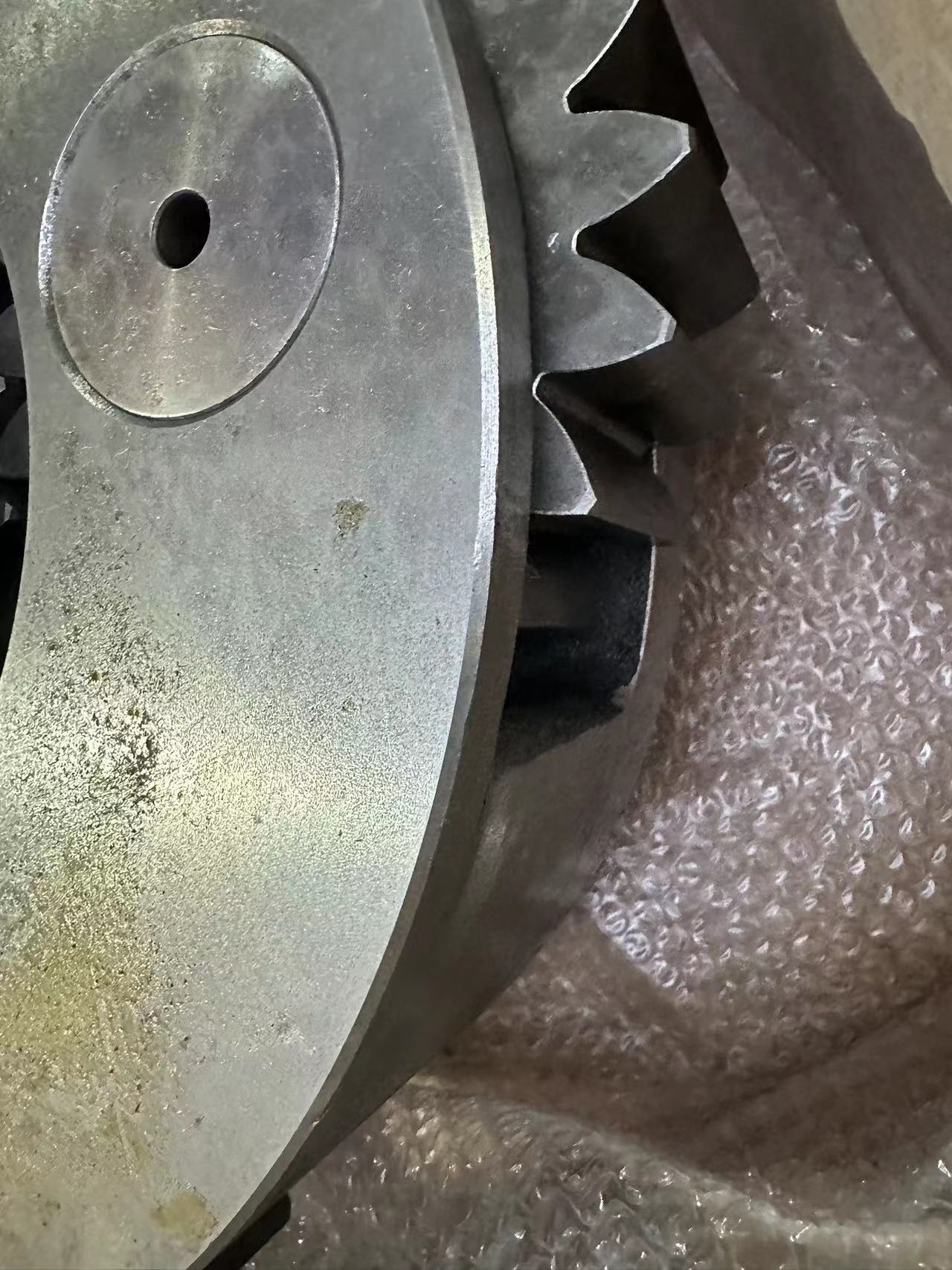 Swing Motor Carrier Swing Reduction Gearbox Spare Parts Sun Gear Planetary Gear Carrier