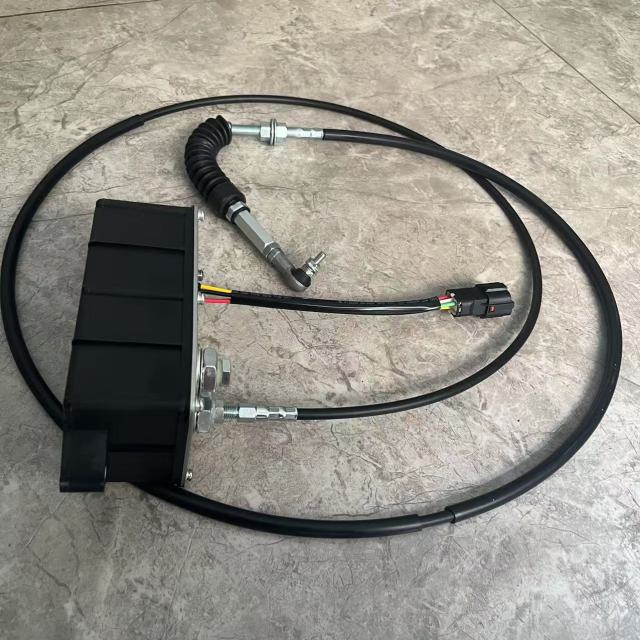 Excavator Throttle Motor AC2000  B220502000001 Accelerator Motor Excavator Spare Parts for SANY SY365-8