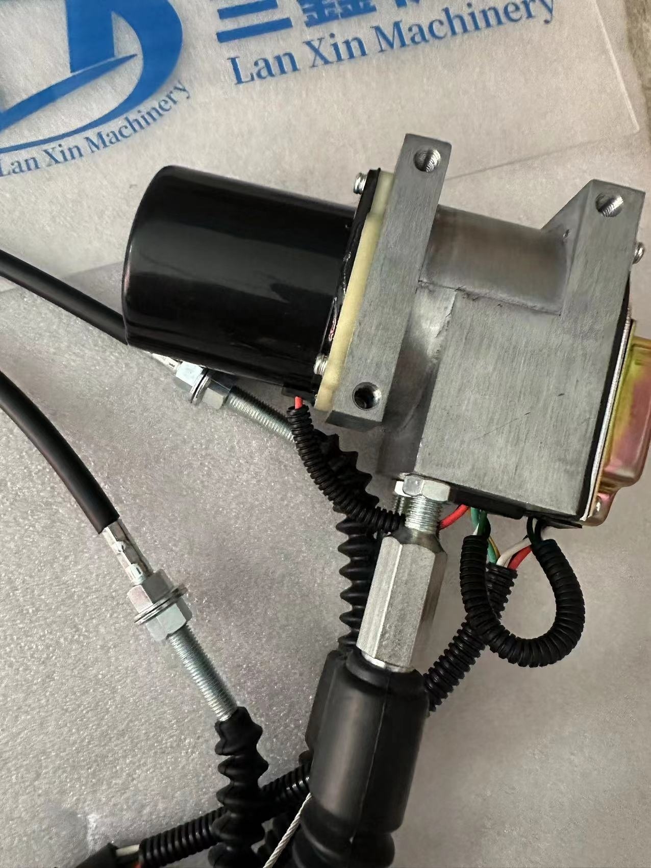 Machinery Parts Single Line 312V2  Excavator Throttle Motor 106-0092X 7Y-3914 105-0092  for CAT E312B E320B