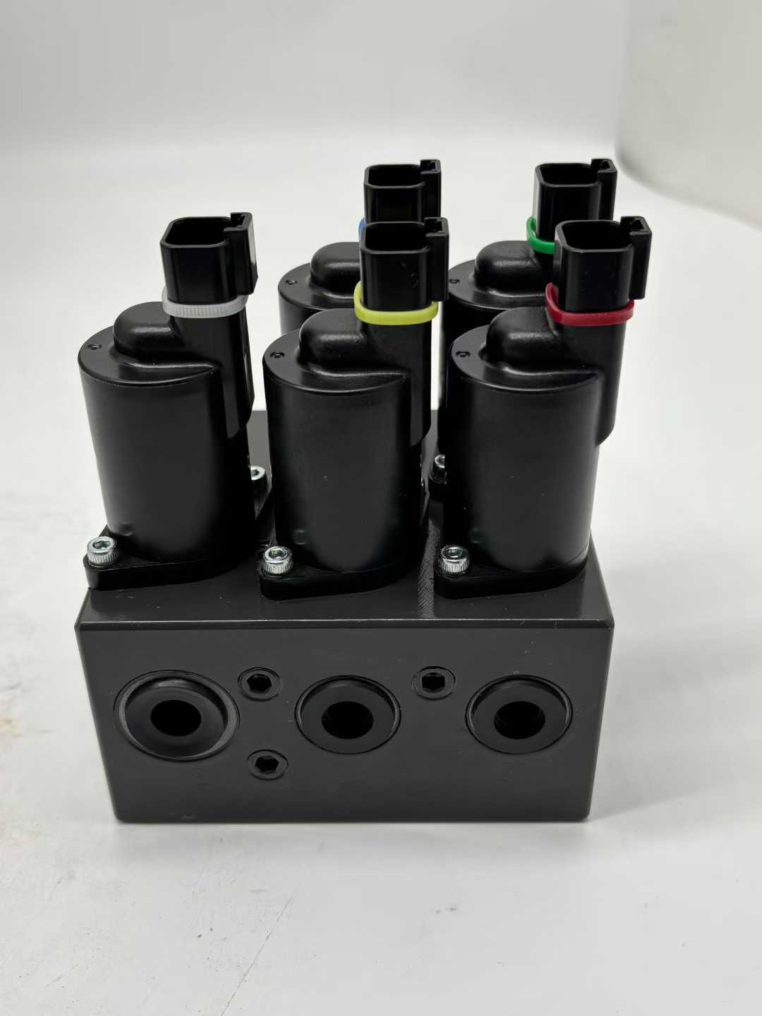Excavator Solenoid Valve KHJ43510 Electric Valve Set SH200 SH130 SH145 SH210 SH240 for Sumitomo SH200-7 Excavator Solenoid Valve