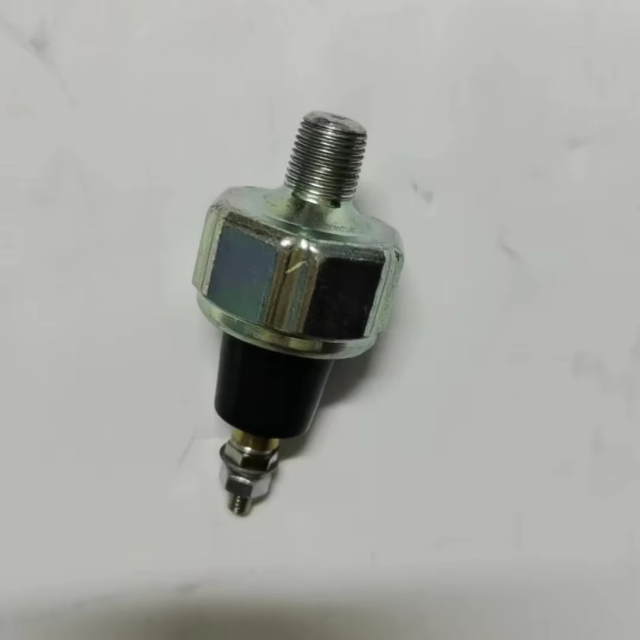 Excavator Engine Parts Switch Transmitter ZAX120-6 4BG1 Heavy Oil Pressure Sensor for Hitachi