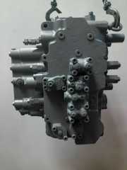 ZAX330-6 ZX330-6 Excavator 4433970 4629348 4625137 4437242 Hydraulic Control Valve Distribution Valve for Hitachi