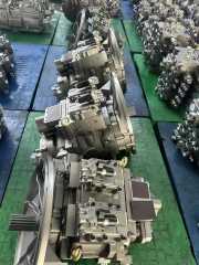 Original  KPM Control Valve KMX15RB KMX15AB Distribution Valve for Hyundai Doosan Sany XCMG Excavator Spare Part