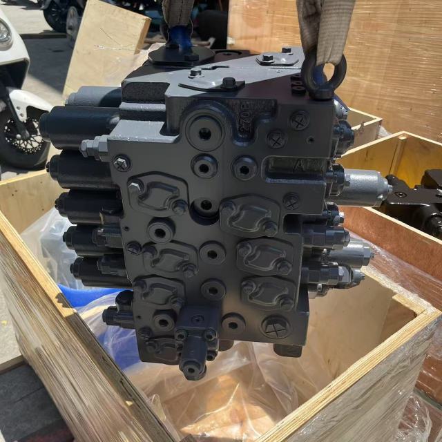 HVME270B-000000-024 Main Control Valve 196200951 for XCMG 370 Excavator Distribution Valve
