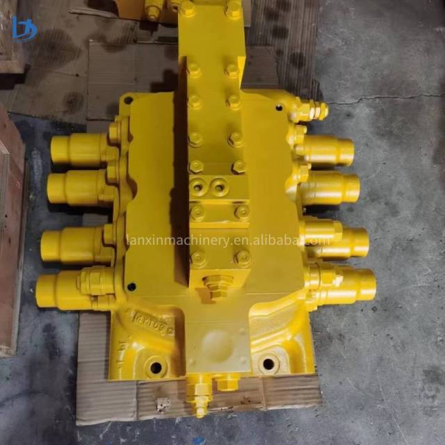 Excavator Spare Parts Hydraulic Main Control Valve 709-14-94001 709-14-94002 Distribution Valve for Komatsu PC1250-7 PC1250-8