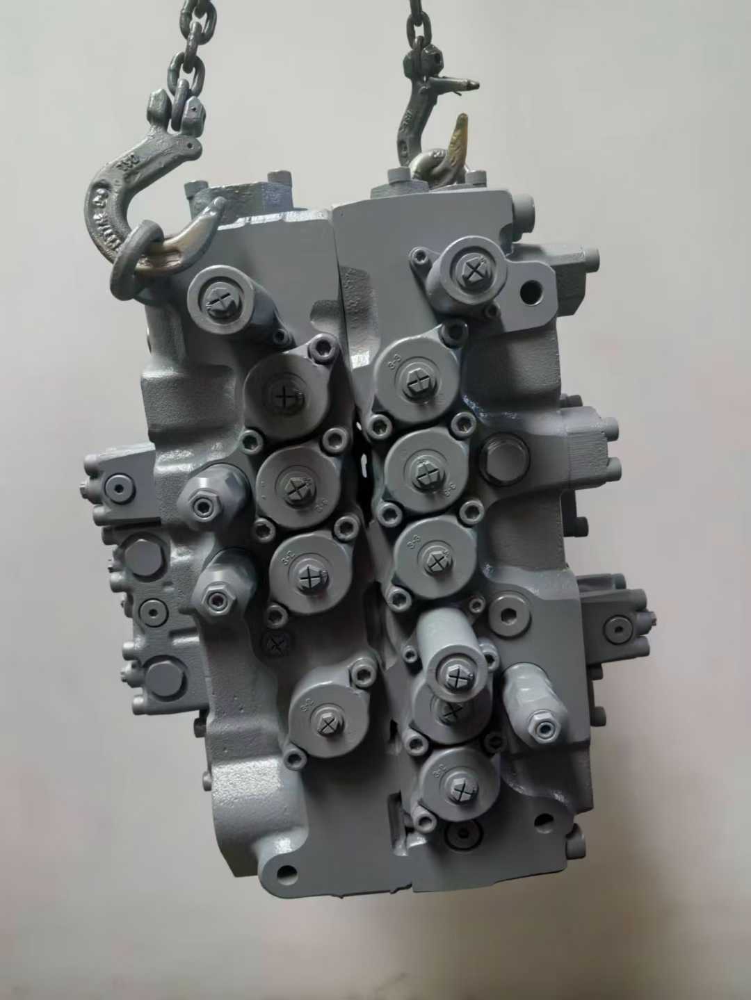 ZAX330-6 ZX330-6 Excavator 4433970 4629348 4625137 4437242 Hydraulic Control Valve Distribution Valve for Hitachi