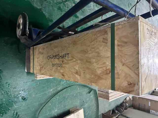 LANXIN Excavator Parts 6745311120 6745-31-1120 3917320 3918986 6151-31-1110 for Komatsu PC300-7 6D114 Diesel Engine Crankshaft