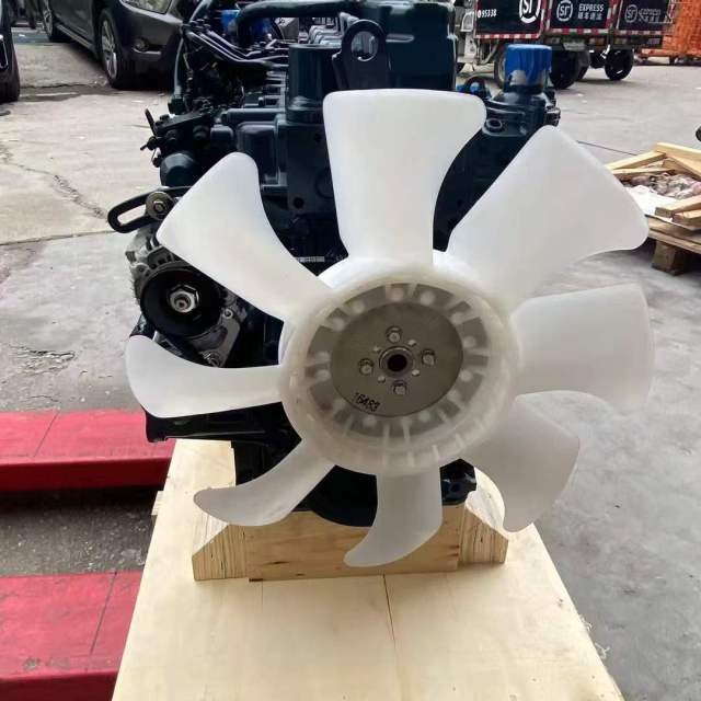 Excavators Engine Assembly D722 D902 D1005 V1505T V2203-T V2403 V2607 V3307 V3800 for Kubota V2607 Engine Diesel Motor Tractor