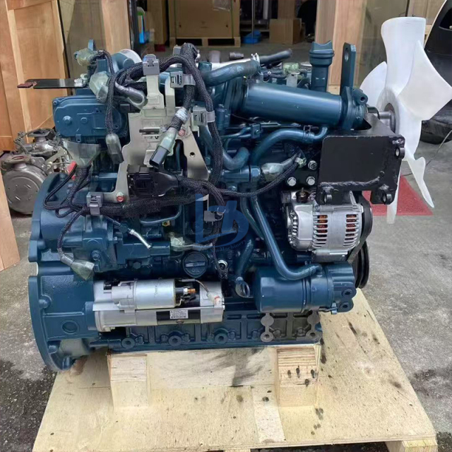 D722 D902 D1005 V1505T V2203-T V2403 V2607 V3307 V3800 Brand New Original Diesel Engine for Kubota V3307-T Excavator Accessories