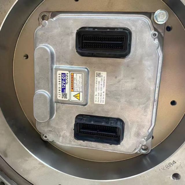 D722 D902 D1005 V1505T V2203-T V2403 V2607 V3307 V3800 Brand New Original Diesel Engine for Kubota V3307-T Excavator Accessories