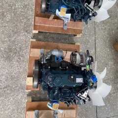 Excavator Engine D722 D782 D902 D1005 D1105 D1305 V1405 V1505 V2203 V2403 V2607 V3307 V3300 V3600 V3800 for Kubota D902 Engine