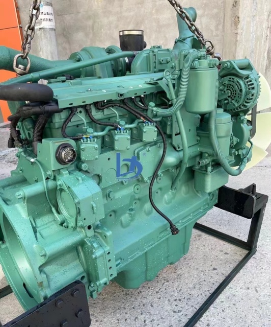 Genuine and Brand New D6d Engine diesel  Engine D6d for volvo deutz Excavator Engine D6d D6e
